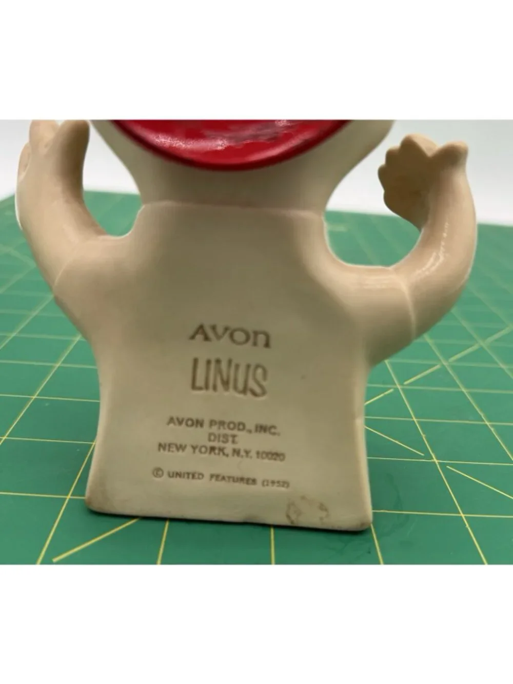1952 Vintage Avon Peanuts Linus Squeeze Bath Rubber Toy Collectible